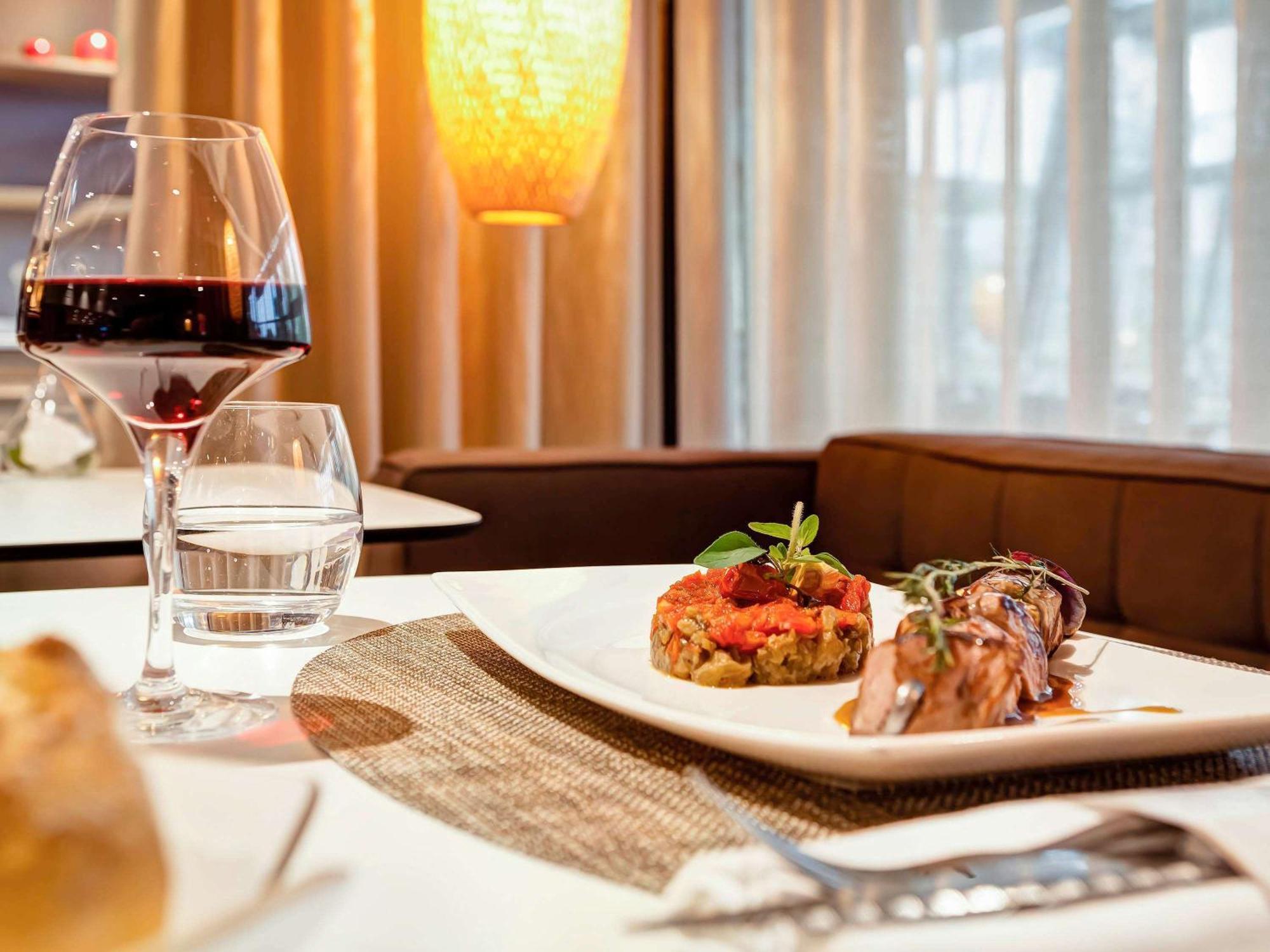 Mercure Lyon Charbonnieres Εξωτερικό φωτογραφία